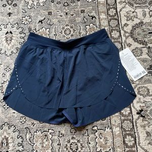 NWT Lululemon Find Your Pace Shorts